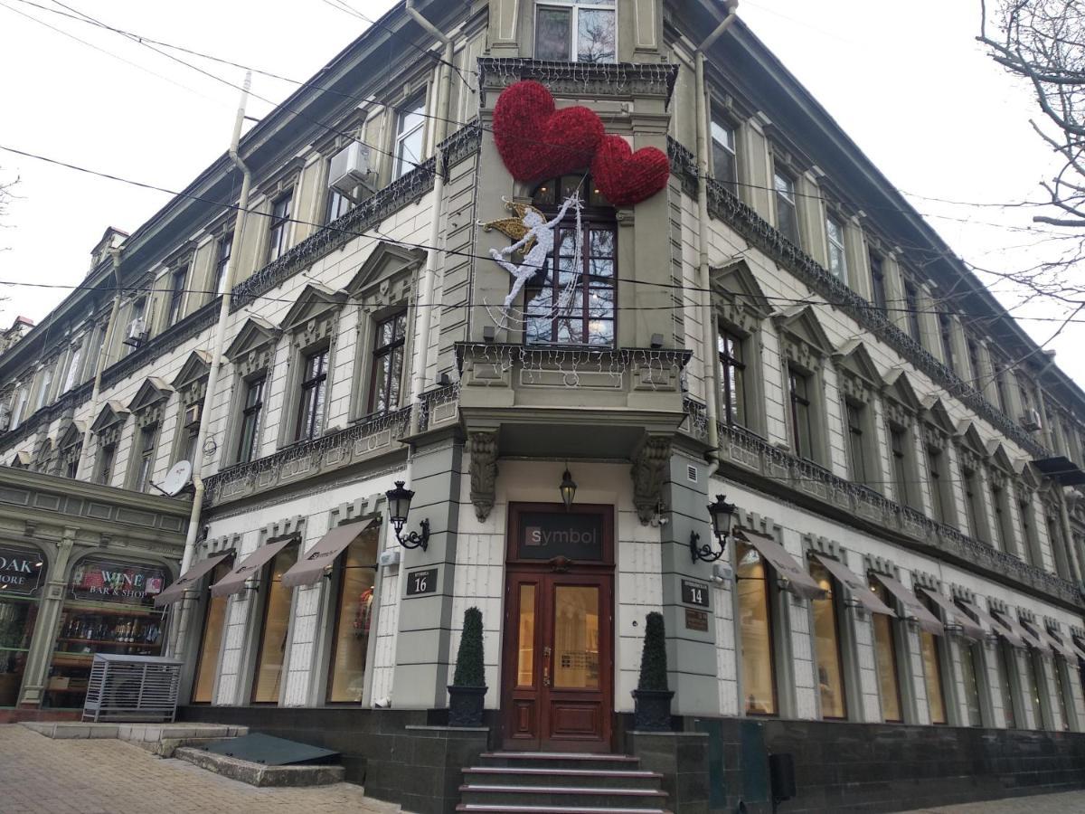 Апартаменты Pushkinskaya 14 Aparts Одесса Экстерьер фото